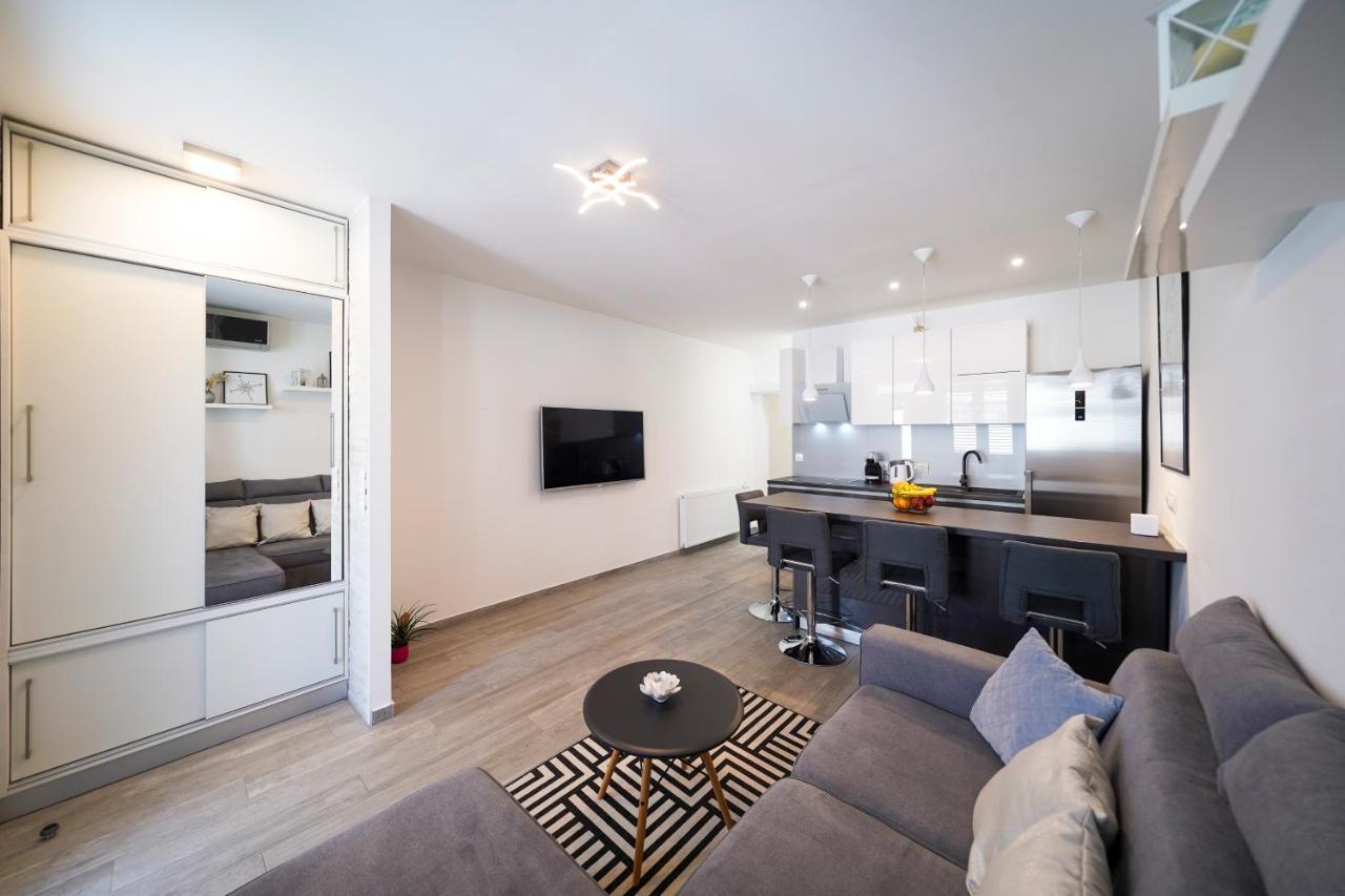 Modern Apartments With Loggia Terrace And Parking Zadar Exterior foto