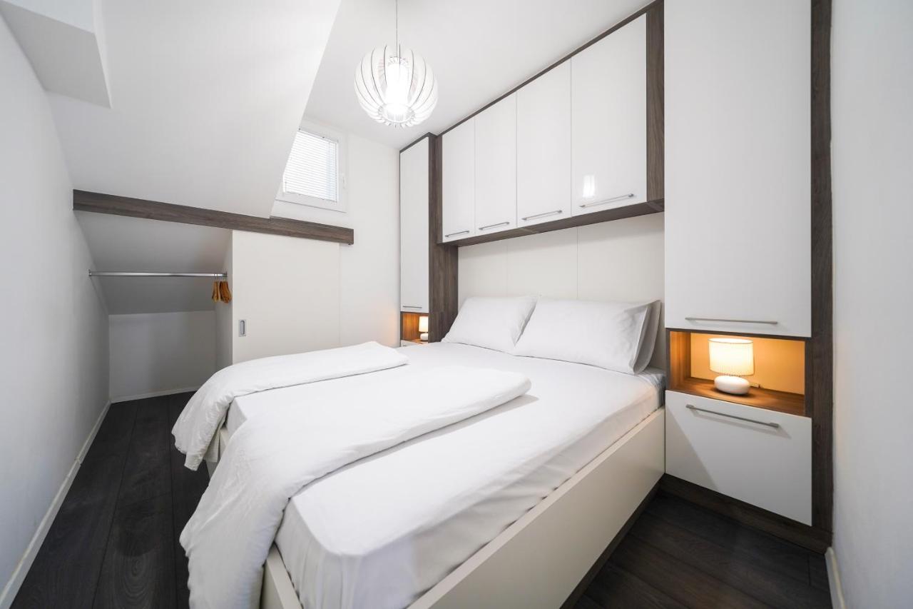 Modern Apartments With Loggia Terrace And Parking Zadar Exterior foto