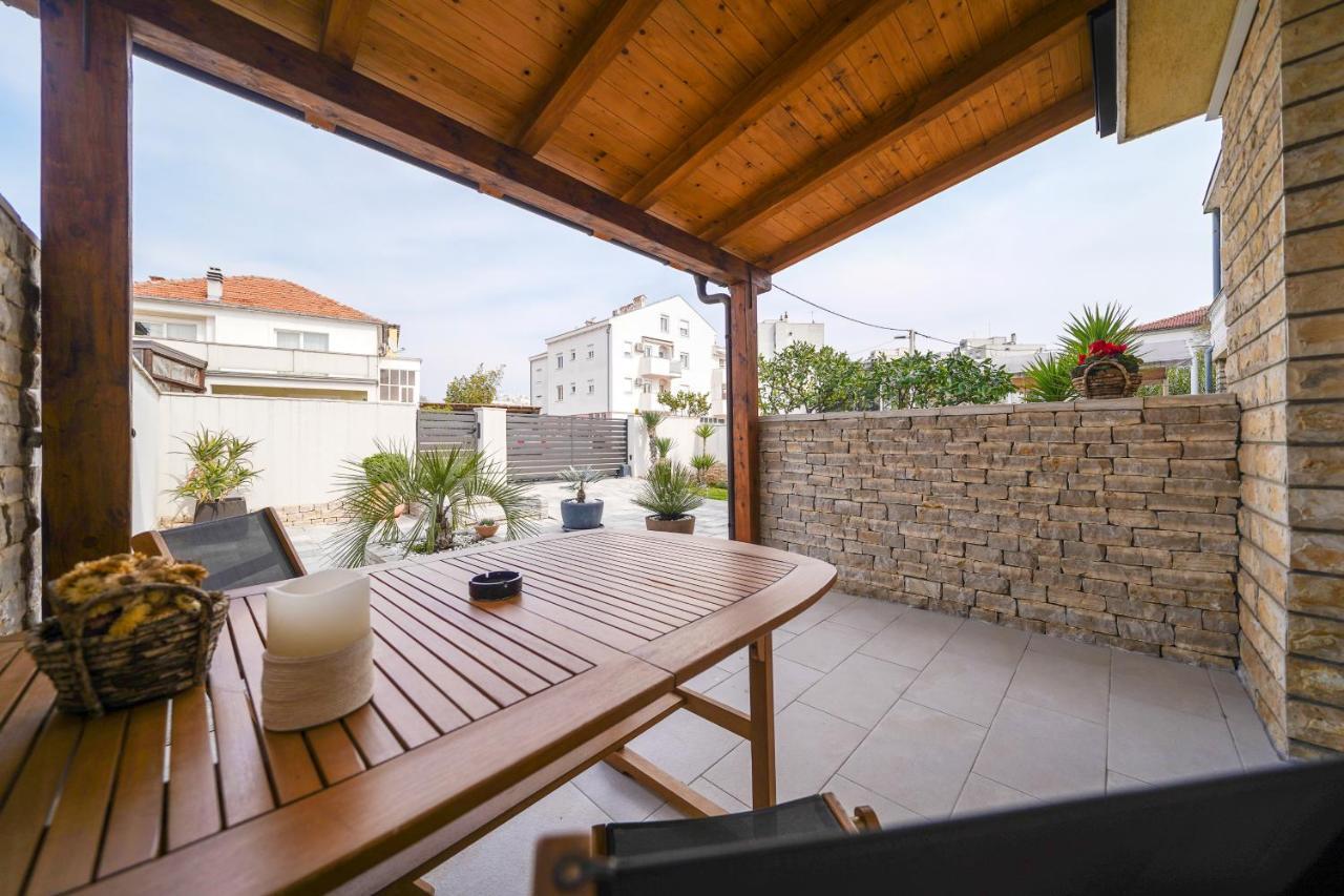 Modern Apartments With Loggia Terrace And Parking Zadar Exterior foto
